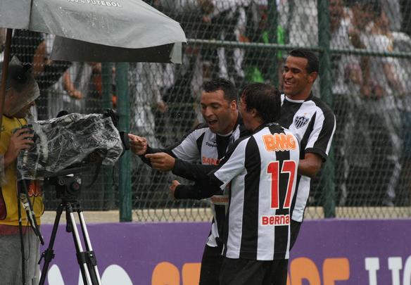 Lance da partida entre Atlético e Botafogo, na Arena do Jacaré - Marcos Michelin/EM/D.A Press