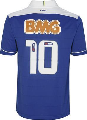 Veja detalhes da camisa do Cruzeiro para a temporada 2013 - Divulgação/VIPCOMM e Gilmar Laignier/Superesportes