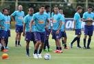 Imagens do treino desta quarta-feira, na Toca da Raposa II