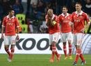 Imagens: tristeza dos jogadores do Benfica 