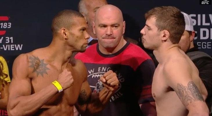 Confira a galeria de fotos da pesagem do UFC 183 - Thiago 'Marreta' x Andy Enz