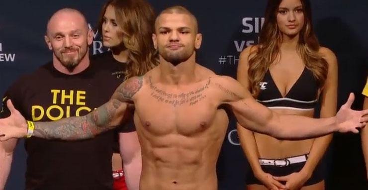 Confira a galeria de fotos da pesagem do UFC 183 - Thiago Pitbull