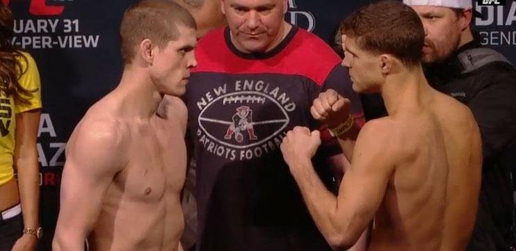 Confira a galeria de fotos da pesagem do UFC 183 - Joe Lauzon x Al Iaquinta