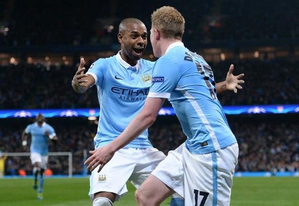 De Bruyne resolve, Manchester City elimina o PSG e vai à semifinal pela primeira vez