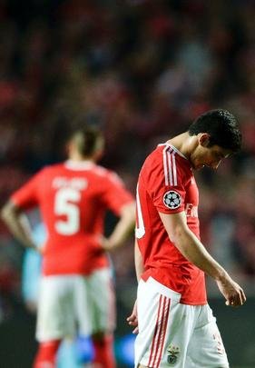 Benfica ficou no empate por 2 a 2 com o Bayern e acabou eliminado em casa na Liga dos Campeões