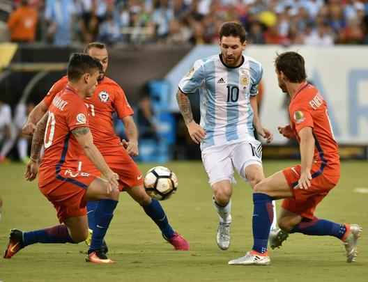 Imagens da final entre Argentina e Chile, em Nova Jersey, Estados Unidos