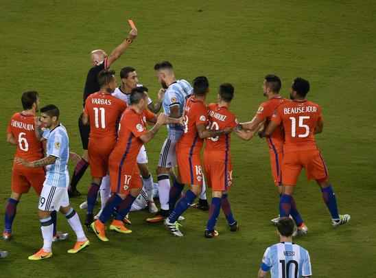 Imagens da final entre Argentina e Chile, em Nova Jersey, Estados Unidos