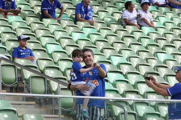 Fotos do jogo entre Cruzeiro e Coritiba, no Independência, pela 20ª rodada da Série A (Edésio Ferreira/EM D.A Press)