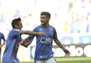 Confira detalhes do novo terceiro uniforme lan�ado pelo Cruzeiro  (Juarez Rodrigues/EM/D.A Press)
