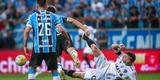 Imagens do duelo decisivo da Copa do Brasil, entre Grêmio e Atlético, na Arena, em Porto Alegre