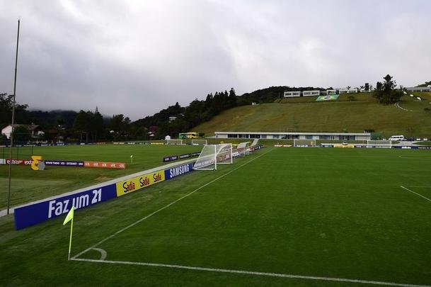 Jogadores da Seleção treinando na Granja Comary, em Teresópolis