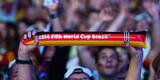 Em Berlim e Nova Iorque, alemães assistem goleada contra o Brasil e comemoram resultado com muita festa