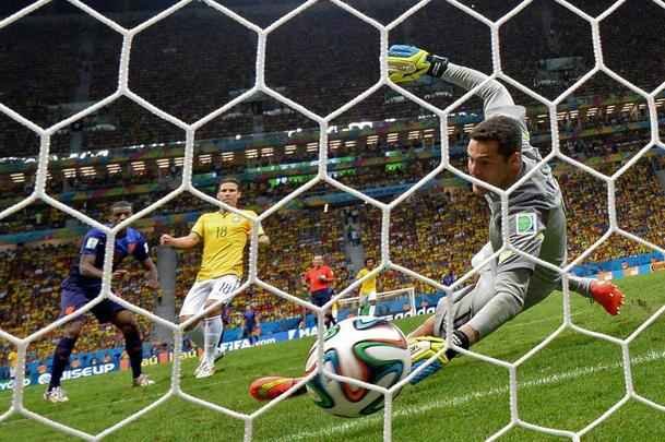 Confira as fotos da decisão de terceiro lugar entre Brasil e Holanda