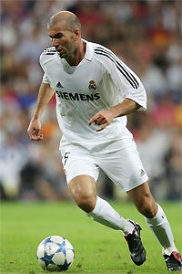 AFP PHOTO/PHILIPPE DESMAZES 