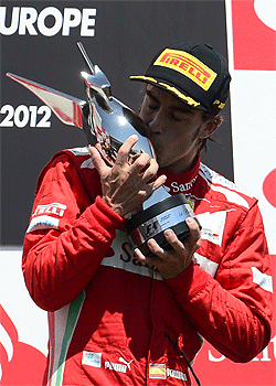 AFP PHOTO / JAVIER SORIANO AFP PHOTO / JAVIER SORIANO