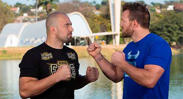 Glover Teixeira e Ryan Bader vão fazer a luta principal do UFC em Belo Horizonte, no Mineirinho (Washington Alves/Vipcomm)