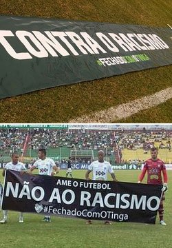 Faixas contra o racismo na partida (Reprodução/Facebook)