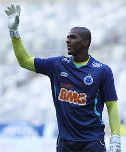 Elisson fará estreia pelo Cruzeiro (Rodrigo Clemente/EM/D.A Press)