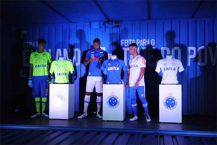 Além de terceira camisa, Cruzeiro lançará modelo retrô; diretor da ... - Superesportes