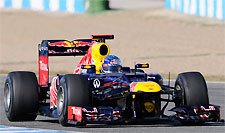 Confira imagens dos testes no circuito de Jerez de la Fronteira  (AFP PHOTO / CRISTINA QUICLER )