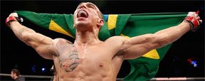Lucas 'Mineiro' abre o UFC on FX 8 com nocaute sobre norte-americano (Josh Hedges/Zuffa LLC UFC )