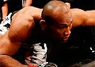 Ronaldo 'Jacar�' sobe posi��es no ranking dos m�dios ap�s vit�ria (Josh Hedges/Zuffa LLC/Zuffa LLC via Getty Images)