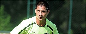 Expuls�o em 2008 tira Danilinho da estreia do Atl�tico no Estadual (Jorge Gontijo/EM/D.A Press)