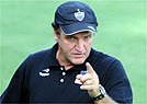 Cuca quer avaliar reservas em jogo-treino (Jorge Gontijo/EM/D.A Press)