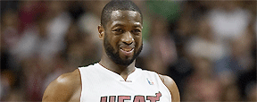 Em mais uma noite de Wade, Miami Heat derrota o   Sacramento Kings  (REUTERS/Andrew Innerarity )