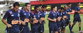 Na estreia de Tinga, equipe enfrenta N�utico pela reabilita��o em 2012 (Jorge Gontijo/EM/D.APress)