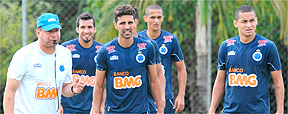 Vasco e Cruzeiro fazem partida mais aguardada da rodada do Brasileirão (Beto Magalhães/EM/D.A Press)