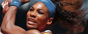 Serena Williams atropela romena e chega � decis�o do Torneio de Roma (REUTERS/Alessandro Bianchi)
