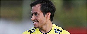Martinuccio participa de jogo-treino e vira op��o para estreia do Brasileir�o (Rodrigo Clemente/EM/D.A Press)