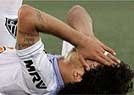 Talism�, Luan faz gol decisivo e chora no M�xico (AFP PHOTO)