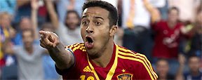 Thiago Alc�ntara pode deixar Bar�a e se transferir para  Manchester United  (AFP PHOTO / JACK GUEZ )