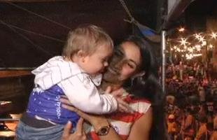 Camisa 10 do Cruzeiro viu o filho, Santino, ser homenageado