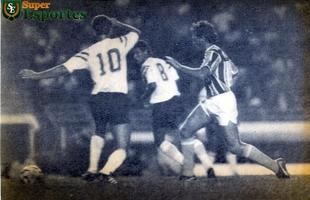 1992 - Jogo contra o Grmio pela Srie B. Naquele ano, clube conseguiu novamente o acesso  elite