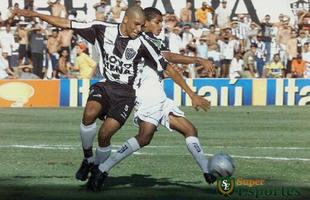 Fotos da conquista do Campeonato Mineiro sobre o Atltico em 2001