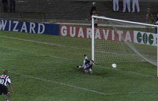 Confira alguns momentos do goleiro Andr nos tempos em que jogou pelo Cruzeiro