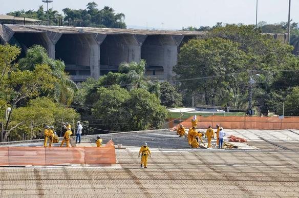 Obras no Mineiro visando  Copa das Confederaes e  Copa do Mundo