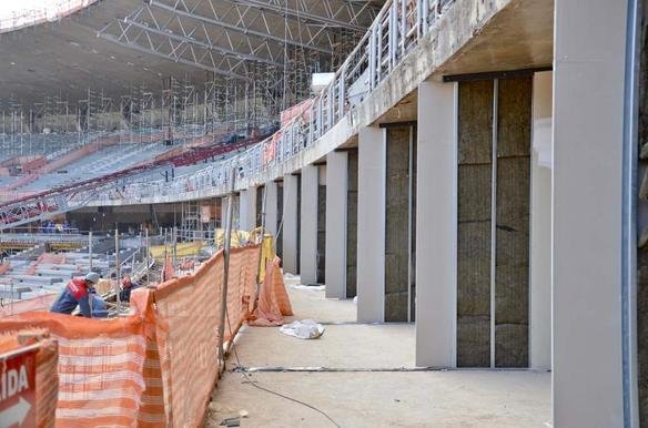 Obras no Mineiro visando  Copa das Confederaes e  Copa do Mundo