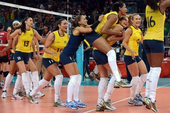Brasil derrotou Japo por 3 sets a 0 na semifinal do vlei feminino e enfrentar EUA na deciso