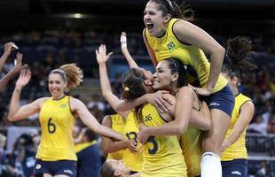 Brasil derrotou Japão por 3 sets a 0 na semifinal do vôlei feminino e enfrentará EUA na decisão