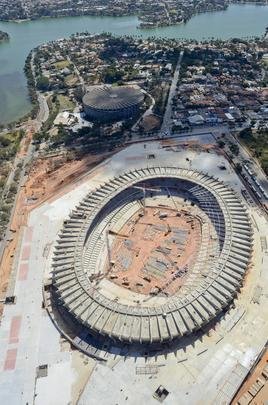 Fotos areas do Novo Mineiro, que est com 78% das obras concludas