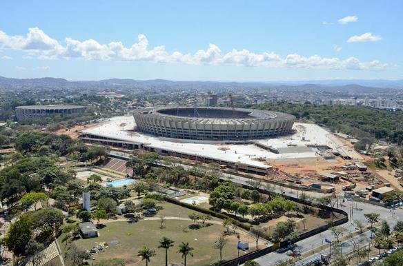 Fotos areas do Novo Mineiro, que est com 78% das obras concludas