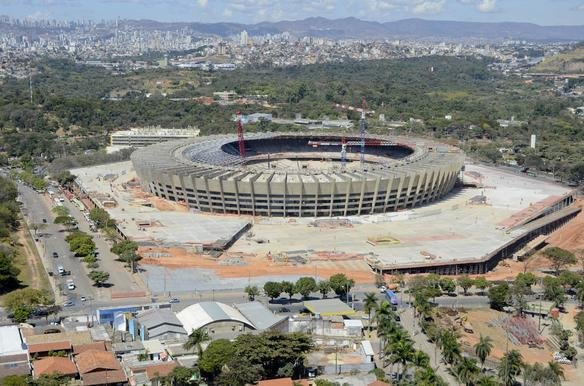 Fotos areas do Novo Mineiro, que est com 78% das obras concludas