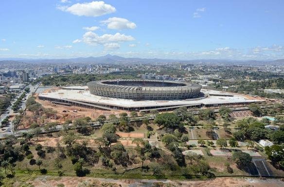 Fotos areas do Novo Mineiro, que est com 78% das obras concludas