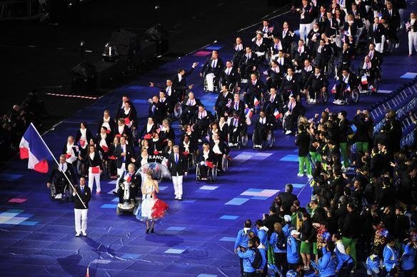 Delegaes desfilam na abertura dos Jogos Paralmpicos de Londres - 29/08