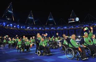 Delegações desfilam na abertura dos Jogos Paralímpicos de Londres - 29/08