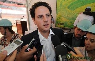 J�r�me Valcke visita as obras do Mineir�o